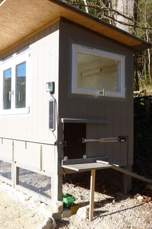 huehnerklappe-horizontal