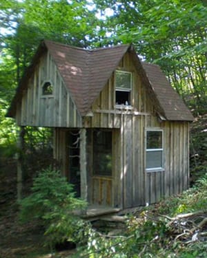 Alte Jagdhütte vor dem Ausbau